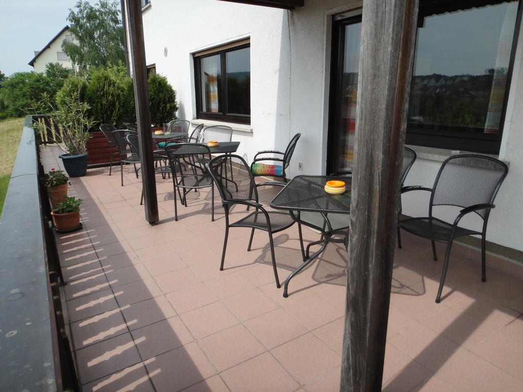Gaestehaus Am Sonnenberg Baunach Exterior foto