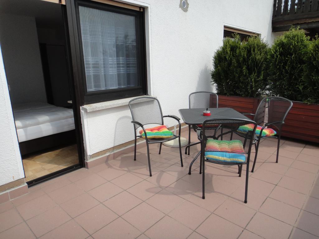 Gaestehaus Am Sonnenberg Baunach Exterior foto