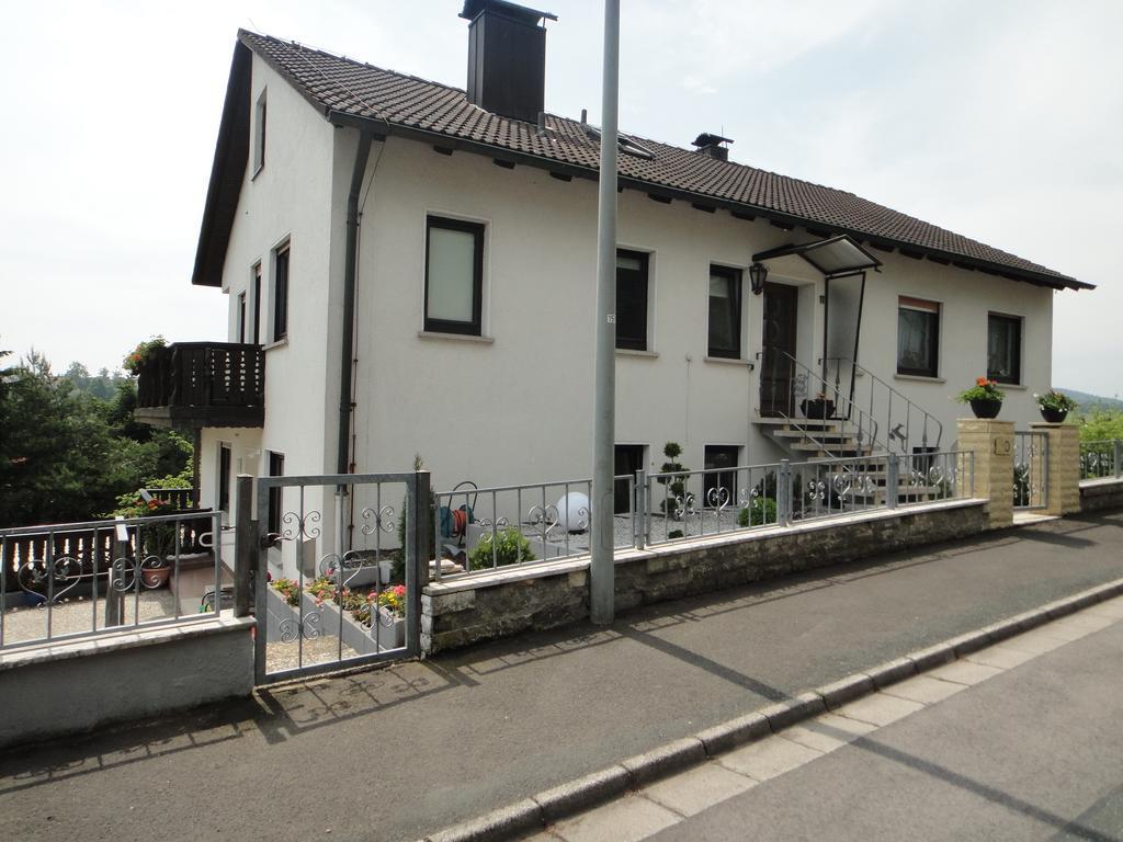 Gaestehaus Am Sonnenberg Baunach Exterior foto